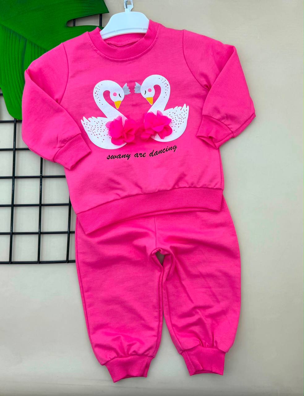 Swan Dive Girls Pyjama Loungewear Outfit Sets x20