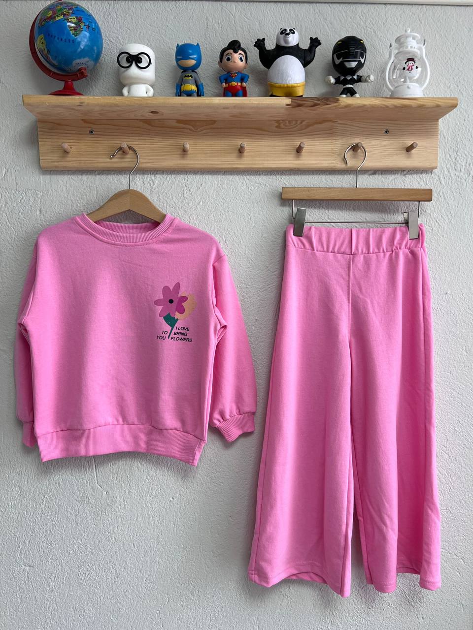 Wildflower Lounge Set - 10 Piece Wholesale Pack